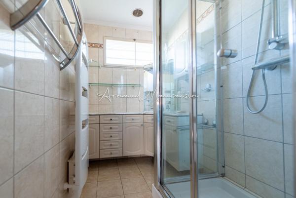 Maison à fort potentiel vivable de plain pied !