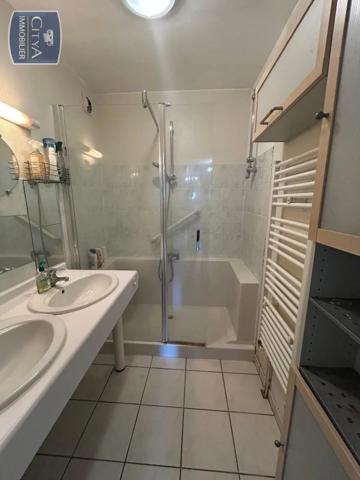 Appartement à vendre 5 pièces 77.31m²