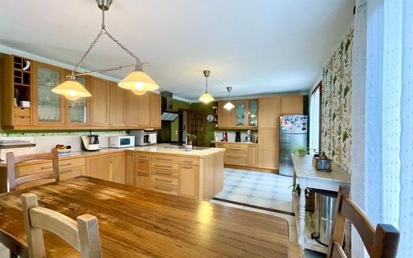 Maison à vendre    6 pièces • 156 m2 Cugnaux