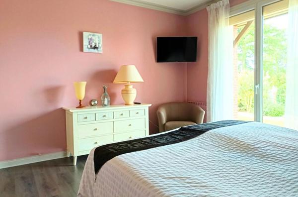 Maison Saint Laurent Des Autels 7 pièce(s) 146 m2