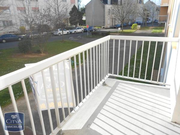 Appartement à louer 3 pièces 64.09m²