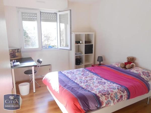 Appartement à louer 3 pièces 64.09m²