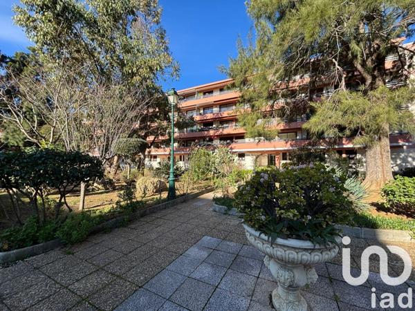 Appartement 4 pièces de 88 m² à Cavalaire-sur-Mer (83240)