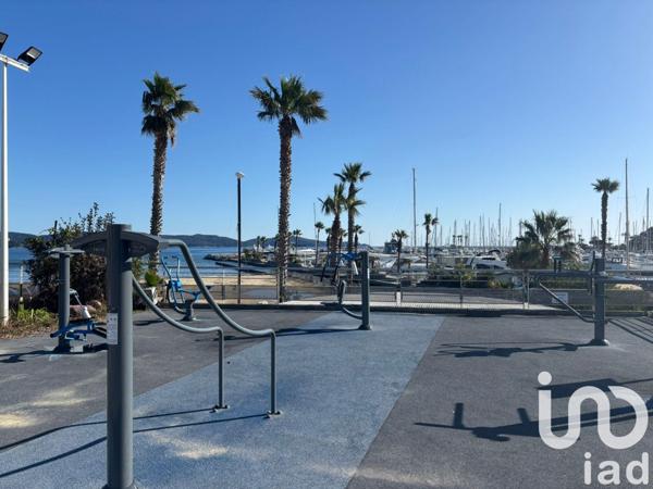 Appartement 4 pièces de 88 m² à Cavalaire-sur-Mer (83240)