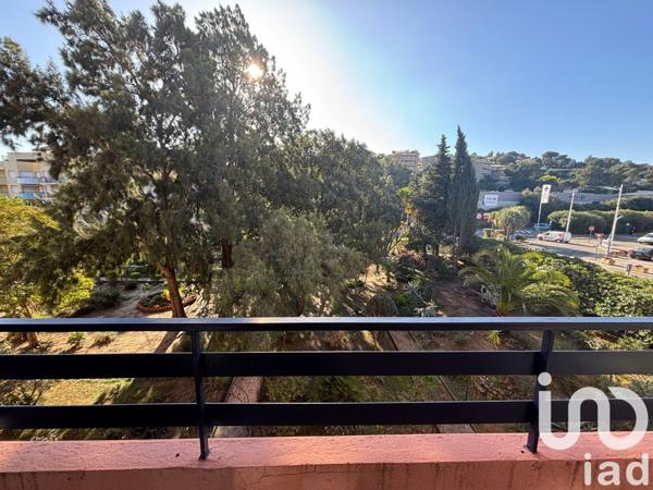 Appartement 4 pièces de 88 m² à Cavalaire-sur-Mer (83240)