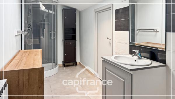 Maison familiale rénovée, 6 pièces, grand garage et extérieur aménagé