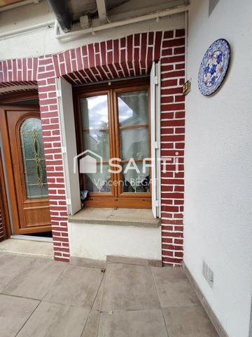 /Gare à pied maison ancienne 5 chambres jardin