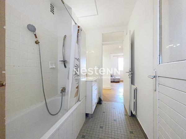 Appartement 57m², une chambre, proche commodités et place Saint Michel à pied