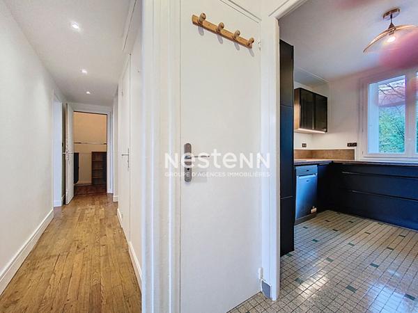 Appartement 57m², une chambre, proche commodités et place Saint Michel à pied