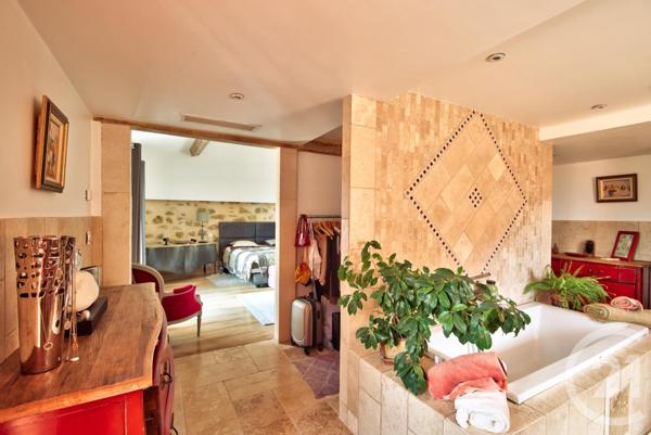 Maison à vendre  4 pièces - 175 m2 CASTELLAR - 06