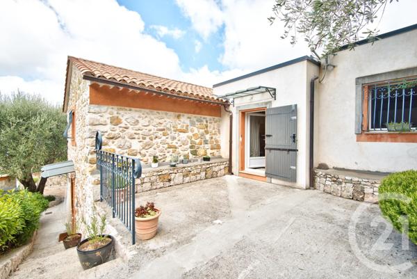Maison à vendre  4 pièces - 175 m2 CASTELLAR - 06