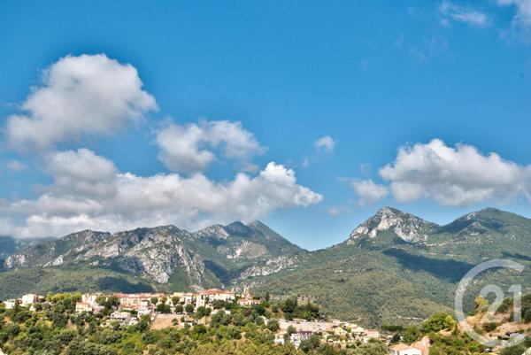 Maison à vendre  4 pièces - 175 m2 CASTELLAR - 06