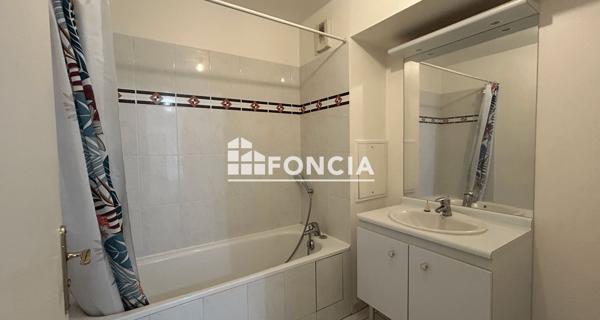 À vendre Appartement 3 pièces 64 m² - La Plaine St Denis 93210