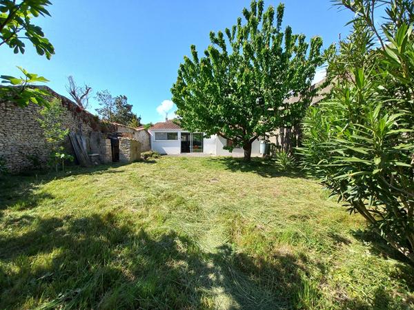 Maison 3 pièces + STUDIO Saint Georges d Oleron 144 m² hab.