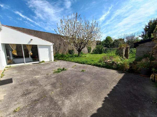 Maison 3 pièces + STUDIO Saint Georges d Oleron 144 m² hab.