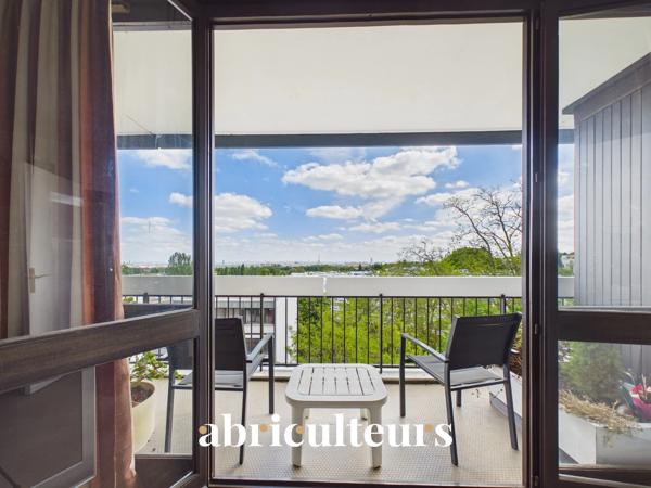 Magnifique panorama en dernier étage appartement T5 de 99m² en vente à Garches (92380)