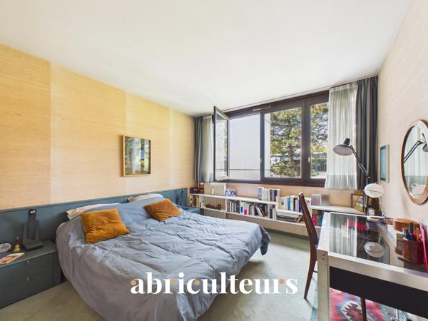 Magnifique panorama en dernier étage appartement T5 de 99m² en vente à Garches (92380)