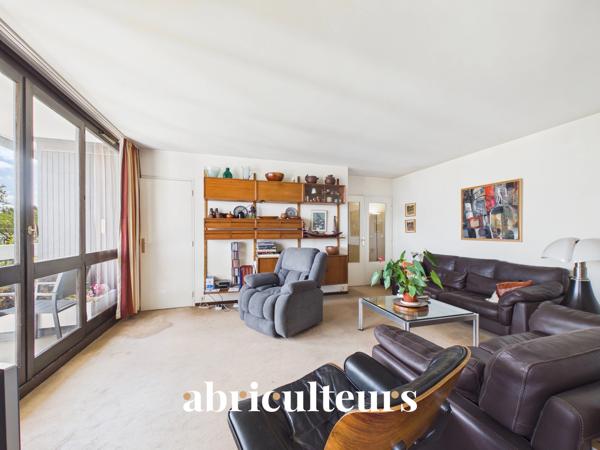 Magnifique panorama en dernier étage appartement T5 de 99m² en vente à Garches (92380)