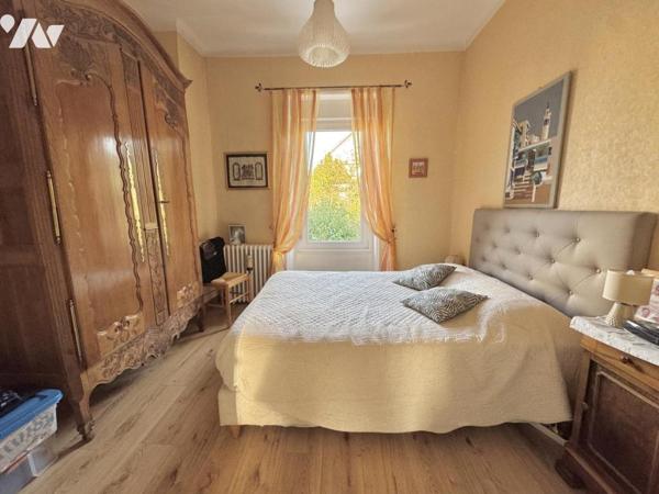 Maison de caractère avec beau jardin – plein centre de Savenay