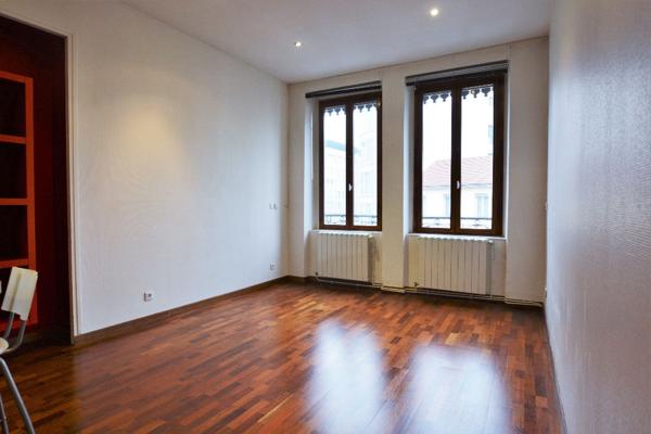 LYON 7 GARIBALDI / BERTHELOT - Appartement 3 pièces 62 m² à louer