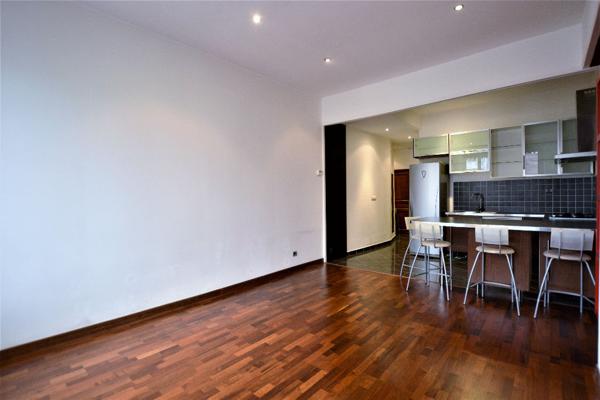 LYON 7 GARIBALDI / BERTHELOT - Appartement 3 pièces 62 m² à louer