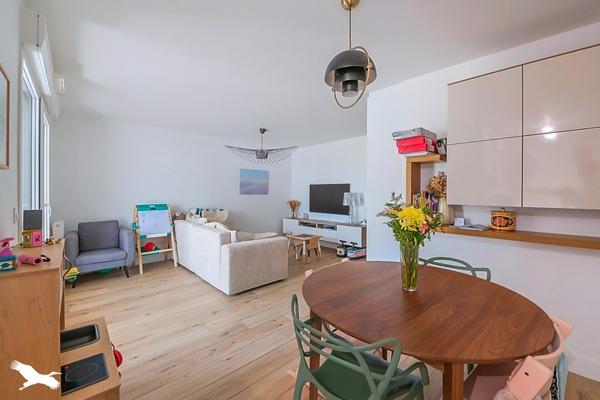 Appartement à vendre 325 000 € Bordeaux 4 p 85 m² DPE C