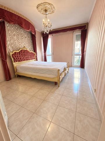 Appartement à vendre 5 pièces  (73)