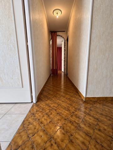 Appartement à vendre 5 pièces  (73)