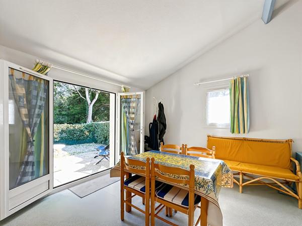 Maison T2 mezzanine dans résidence avec piscine