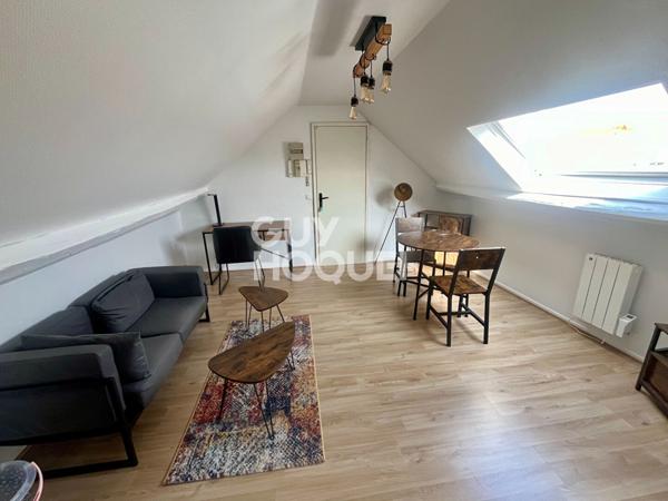 LOCATION : appartement F1 meublé (14 m²) à CALAIS