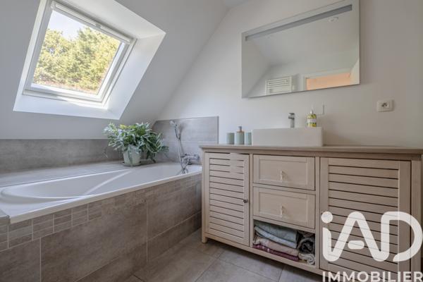 Maison à vendre 5 pièces 156 m² Theix-Noyalo
