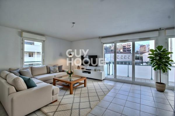 Appartement à vendre de 3 pièces de 74 m² avec balcon