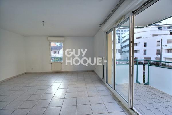 Appartement à vendre de 3 pièces de 74 m² avec balcon