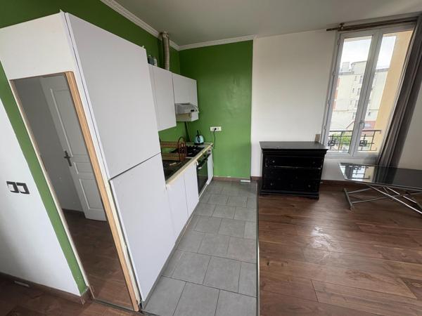 F2 40 m² – Gagny Maison Blanche – 3? étage sans vis-à-vis – Cave – RER à 500 m