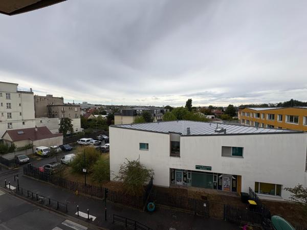 F2 40 m² – Gagny Maison Blanche – 3? étage sans vis-à-vis – Cave – RER à 500 m