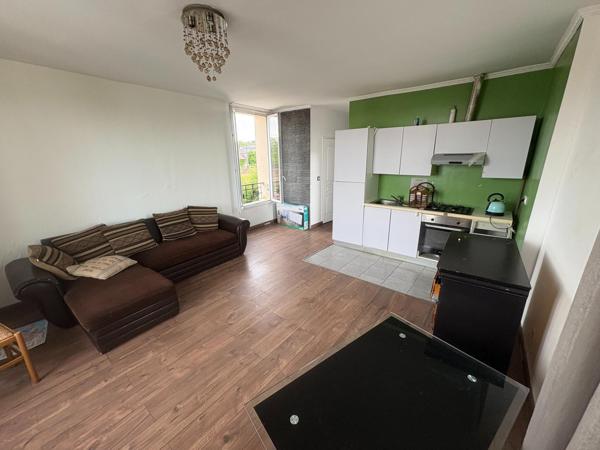 F2 40 m² – Gagny Maison Blanche – 3? étage sans vis-à-vis – Cave – RER à 500 m