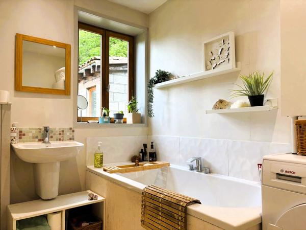 Maison nichée dans un cadre naturel - Pas de vis-à-vis.