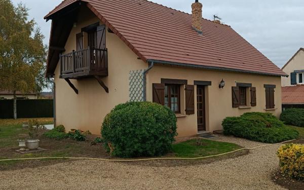 Maison à vendre    5 pièces •  Courcelles-sur-Seine