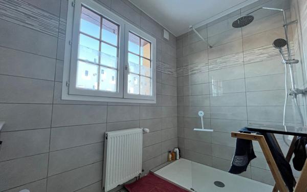 Maison à vendre    5 pièces •  Courcelles-sur-Seine