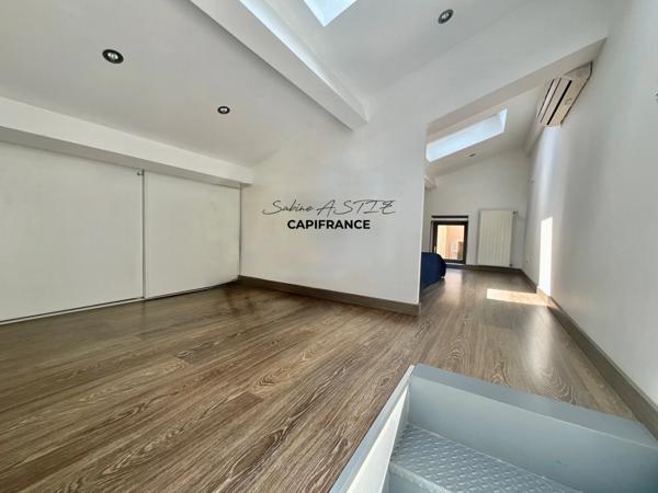 Villefranche-sur-Saône - Maison de ville en plein centre avec extérieur