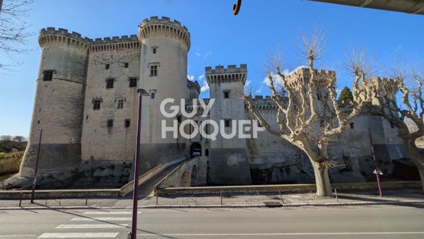 EXCLUSIVITE! Bâtisse en pierre emplacement exceptionnel
