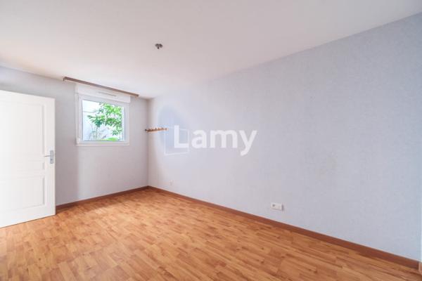 F3 avec parking privatif