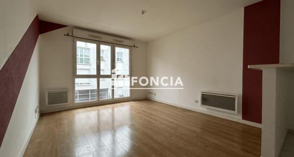 À vendre Appartement 2 pièces 37 m² - Corbeil-essonnes 91100