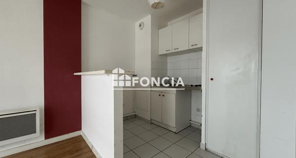 À vendre Appartement 2 pièces 37 m² - Corbeil-essonnes 91100