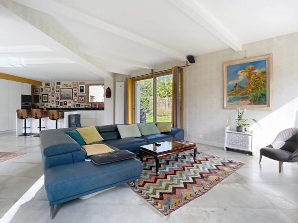 Maison familiale – Pacé – 5 chambres, terrain de 799 m²