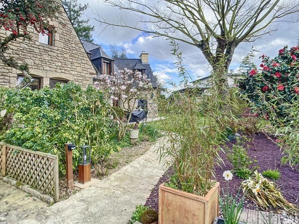 Maison familiale – Pacé – 5 chambres, terrain de 799 m²