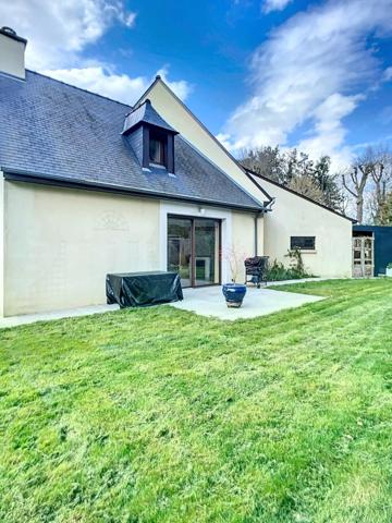 Maison familiale – Pacé – 5 chambres, terrain de 799 m²