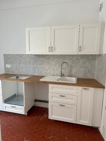 BEL APPARTEMENT RENOVE CENTRE VILLE - CLIMATISATION