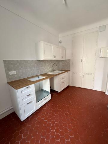 BEL APPARTEMENT RENOVE CENTRE VILLE - CLIMATISATION