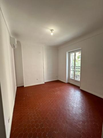 BEL APPARTEMENT RENOVE CENTRE VILLE - CLIMATISATION